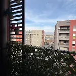 Cozy Modern & Near Center & Free Parking